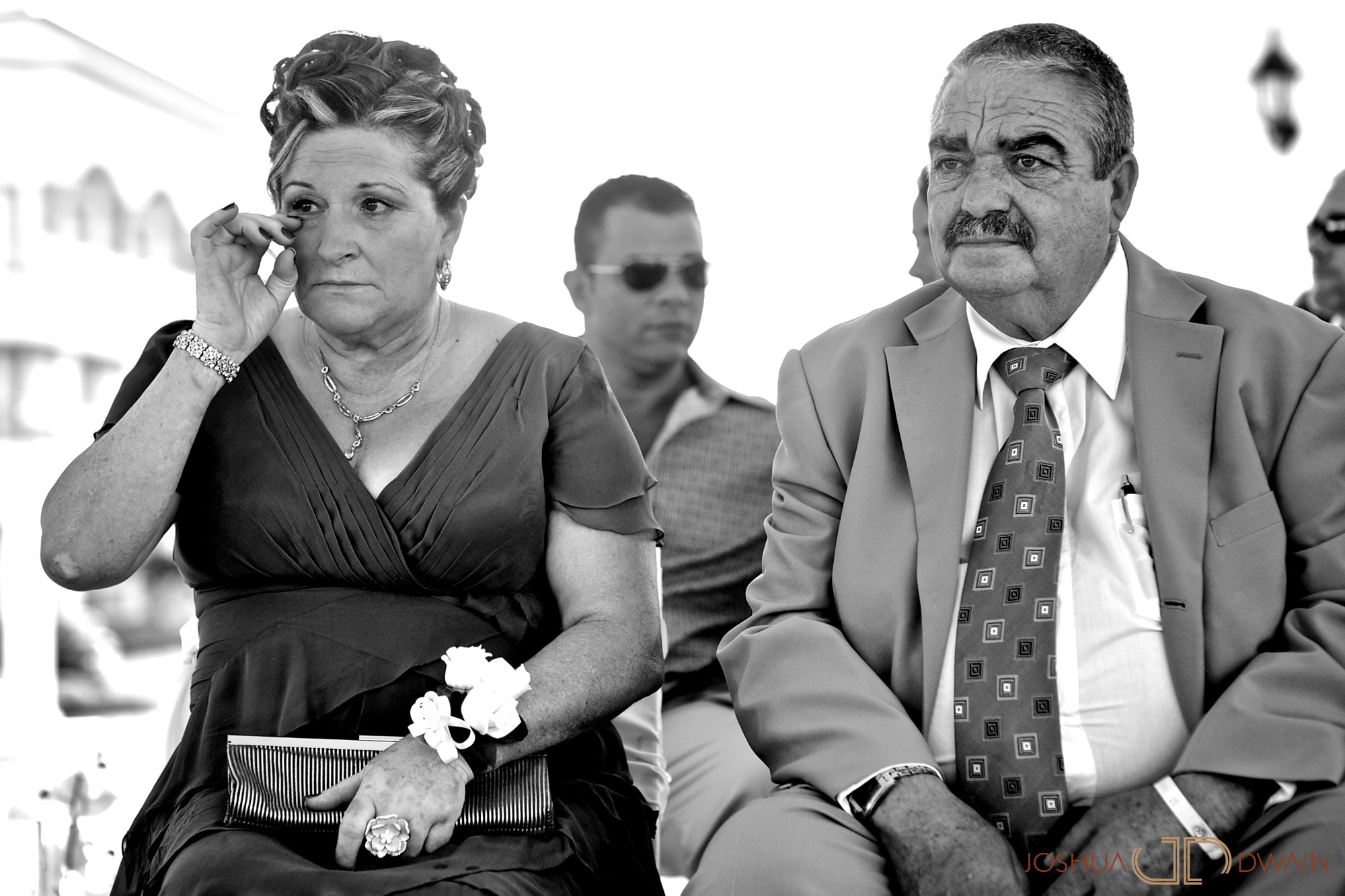 monica-damien--017-hard-rock-cafe-cancun-mexico-wedding-photographer-joshua-dwain-2011-06-11_md_337